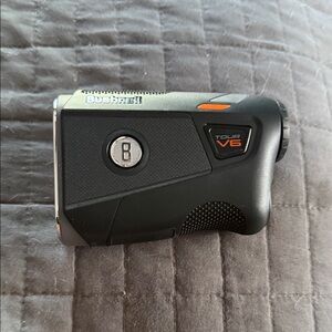 Bushnell Tour V6 Golf Rangefinder